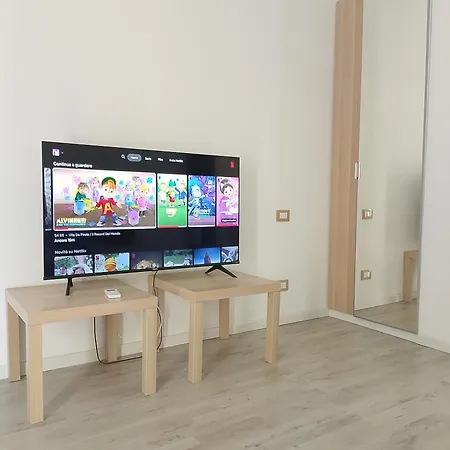 Messina Apartments *